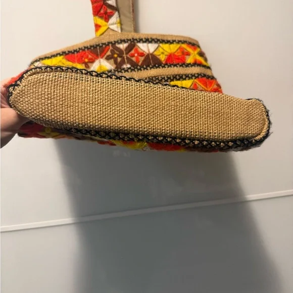 Unique 70’s Style Embroidered Tote Bag - Picture 4 of 7